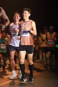 BIB: 41411
                            <button type="button" onclick="openModal(7852848)" class="btn btn-primary btn-sm float-right btn-popup" data-toggle="modal" data-target=".modal-high-quality">
                        <i class="fas fa-shopping-cart"></i> Add to Cart
                    </button>
                                            <button type="button" onclick="isThisMe(7852848, true)" class="btn btn-success btn-sm float-right btn-popup btn-isme hidden" data-toggle="tooltip" data-placement="bottom" title="นี่คือรูปของคุณใช่ไหม คลิกที่นี่เพื่อเอาเข้าอัลบั้ม">
                        <i class="fas fa-plus"></i> Add to album
                    </button>
                    <button type="button" onclick="isThisMe(7852848, false)" class="btn btn-warning btn-sm float-right btn-popup btn-isnotme hidden">
                        <i class="fas fa-ban"></i> Remove from album
                    </button>